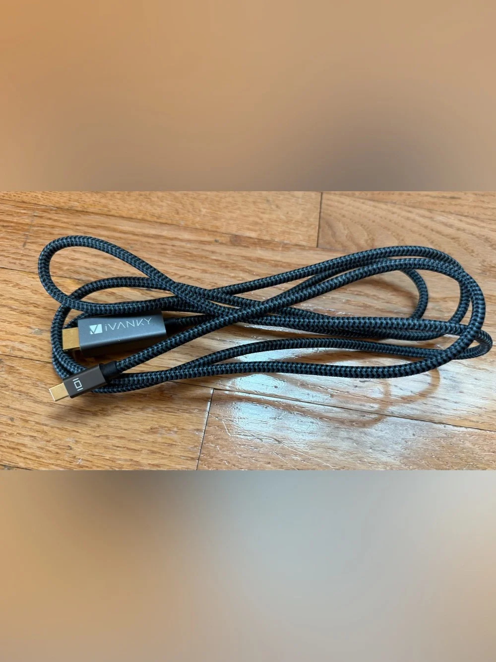 Ivanky hdmi to thunderbolt adapter 6 Ft Cable Braided Gold Plated Computer